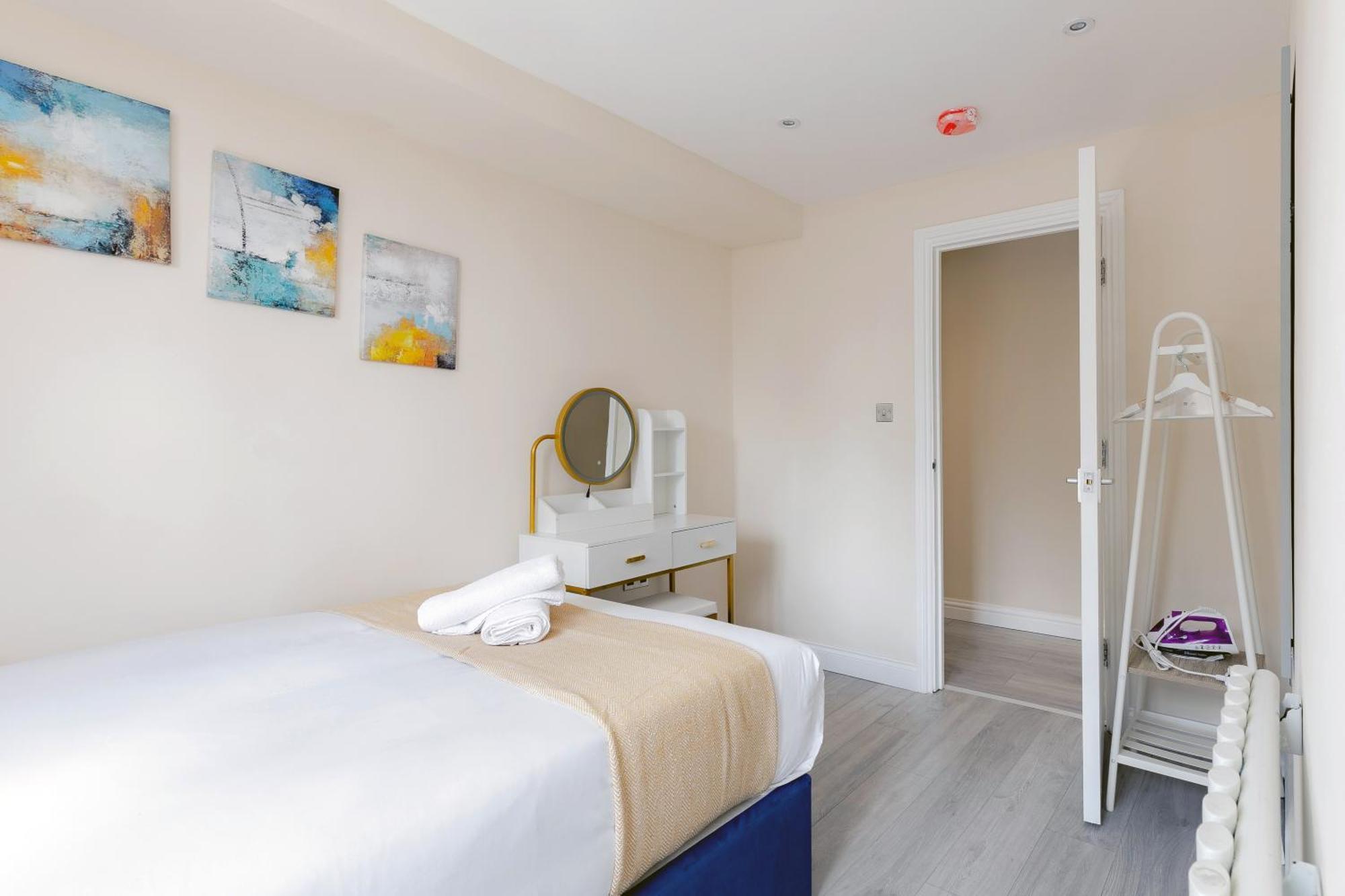 Two Bedroom Apartment Near Hyde Park And Oxford Street London Eksteriør bilde